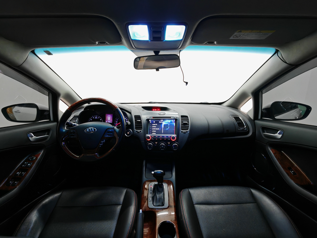 Kia K3 2015 thumb 12