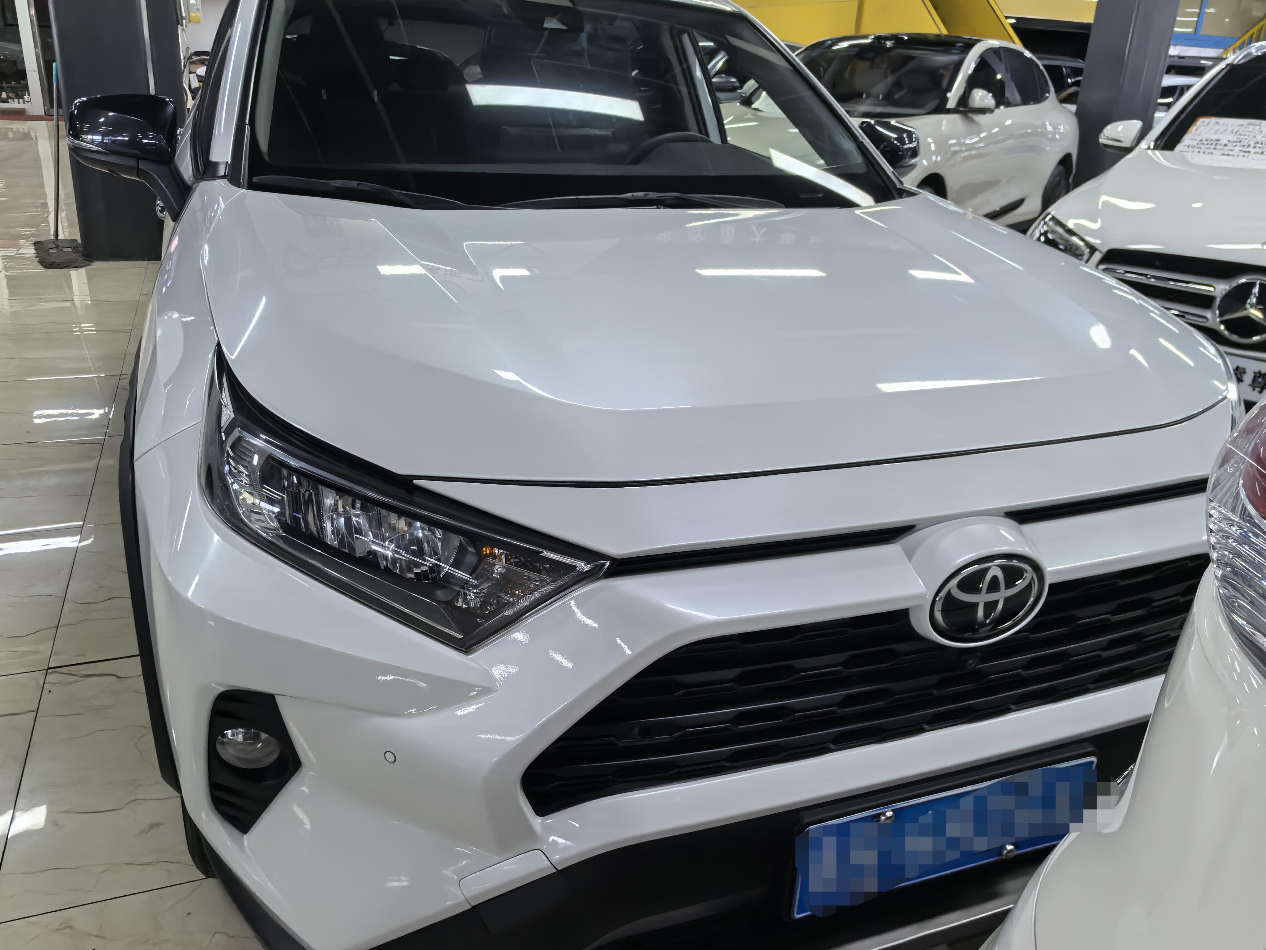 Toyota RAV4 2022 thumb 4