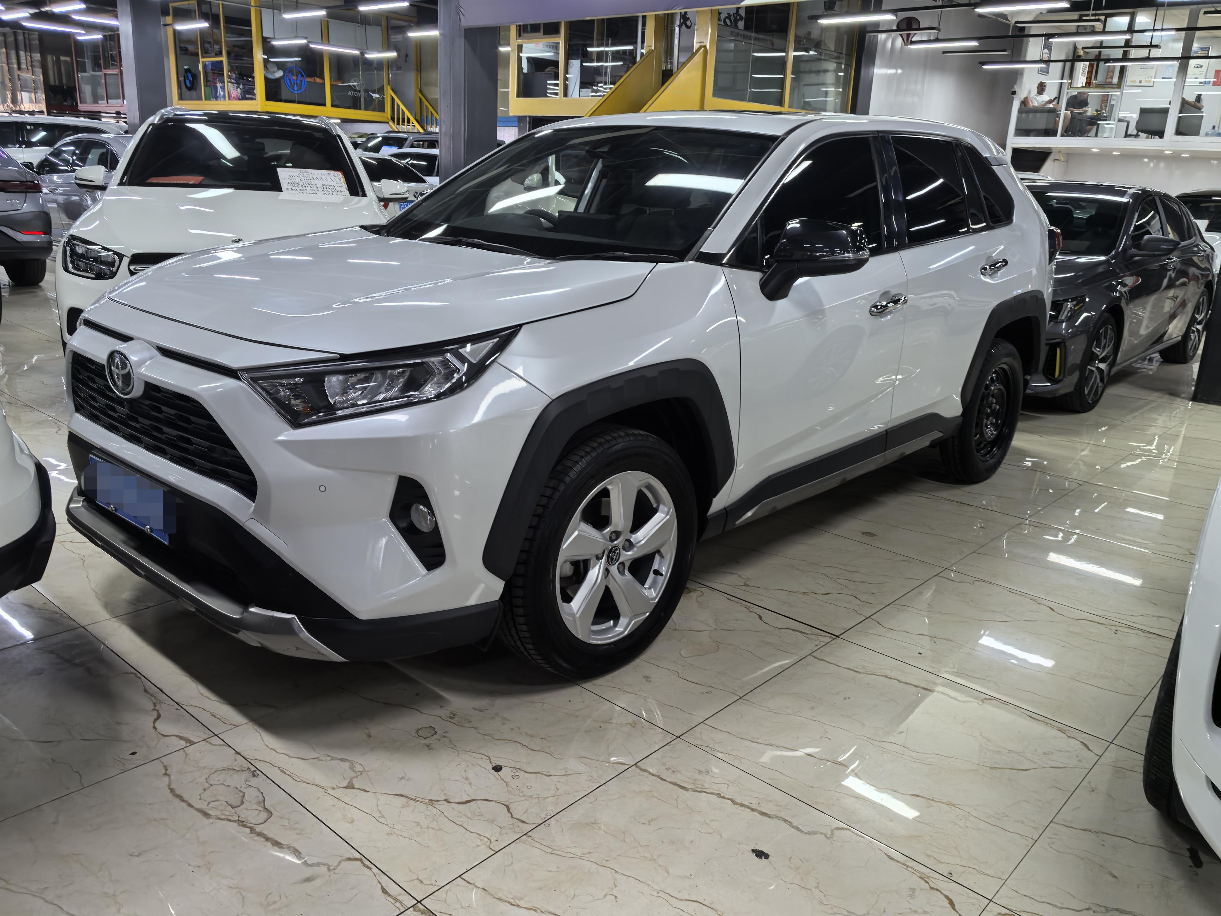 Toyota RAV4 2022 thumb 11