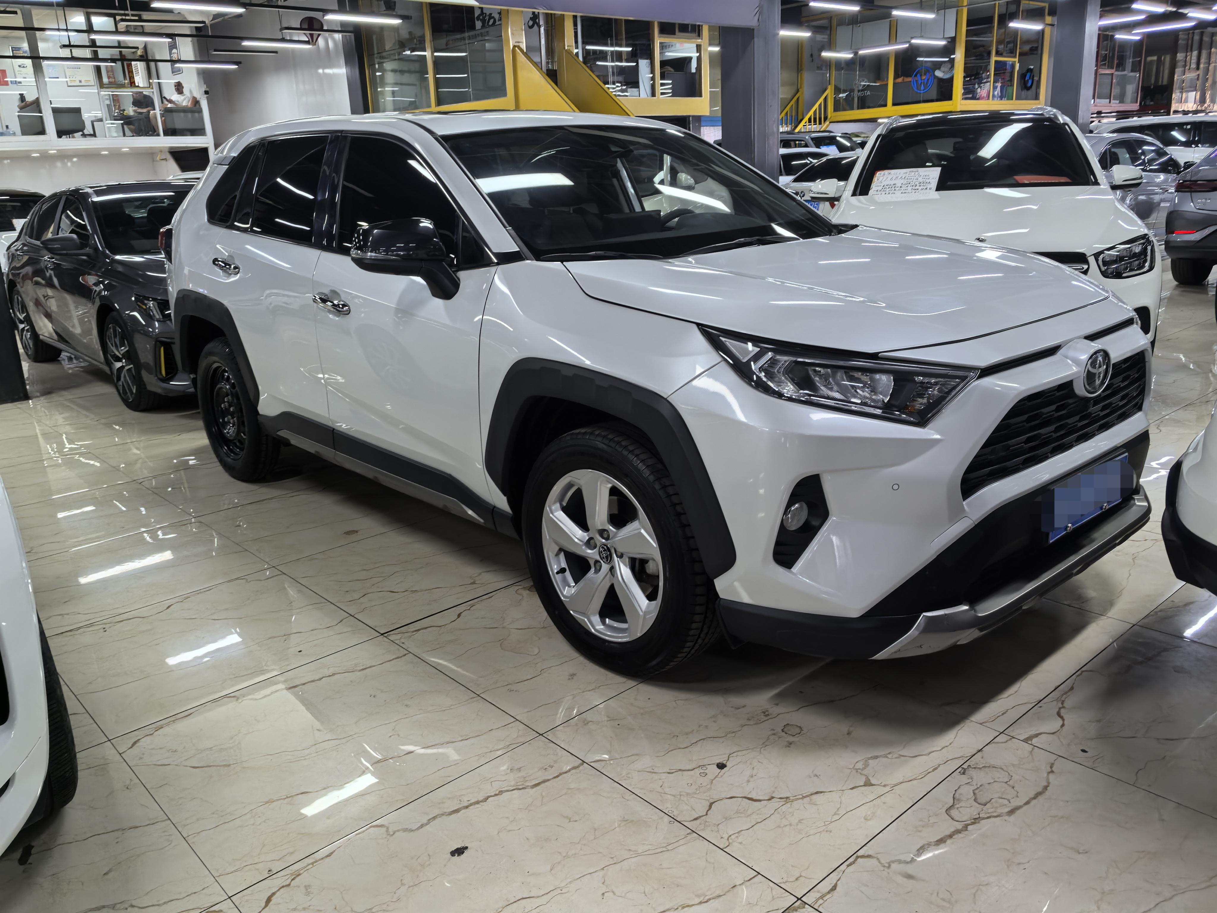 Toyota RAV4 2022 thumb 12