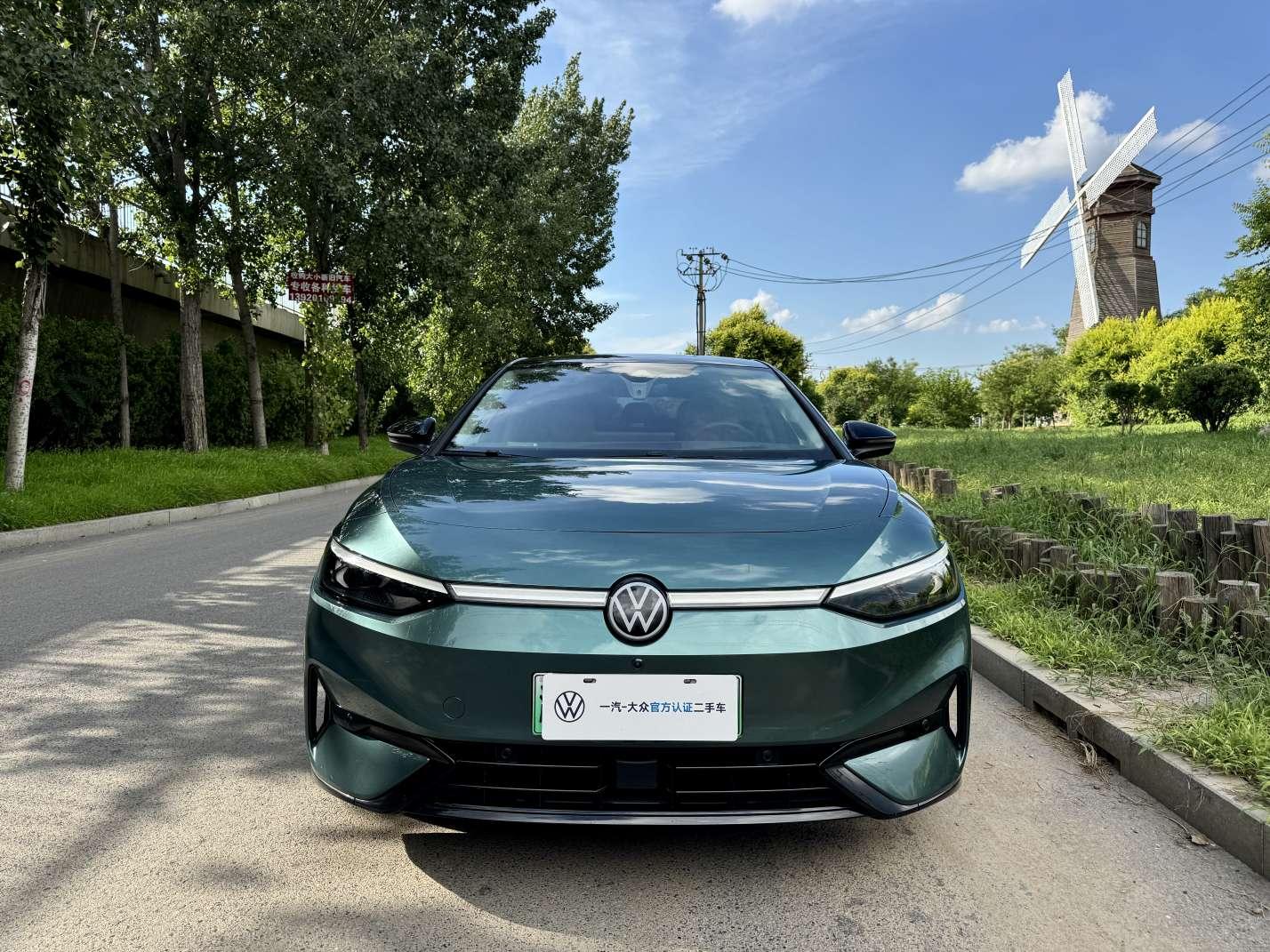 Volkswagen ID.7 2024 thumb 9