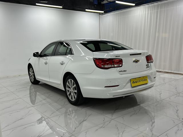 Chevrolet Malibu 2018 thumb 3