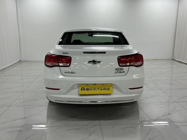 Chevrolet Malibu 2018 thumb 4