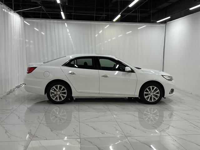 Chevrolet Malibu 2018 thumb 6