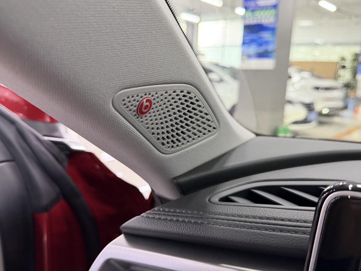 Volkswagen Lamando 2022 thumb 5