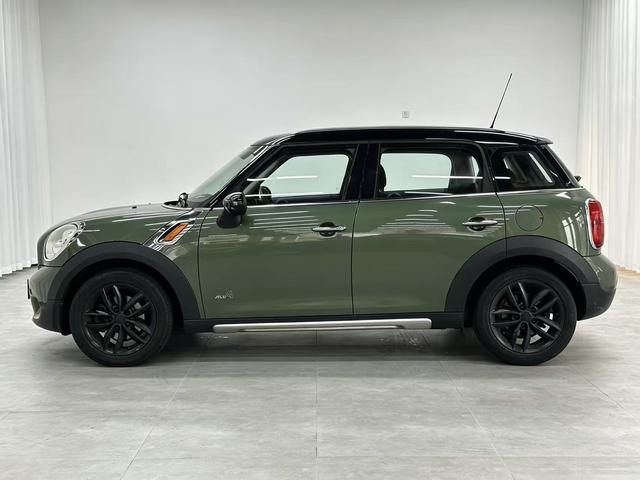 Mini Countryman 2014 thumb 2