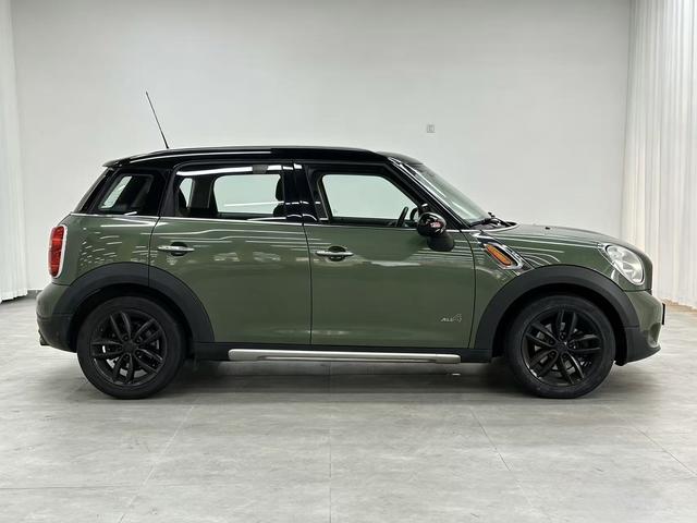 Mini Countryman 2014 thumb 6