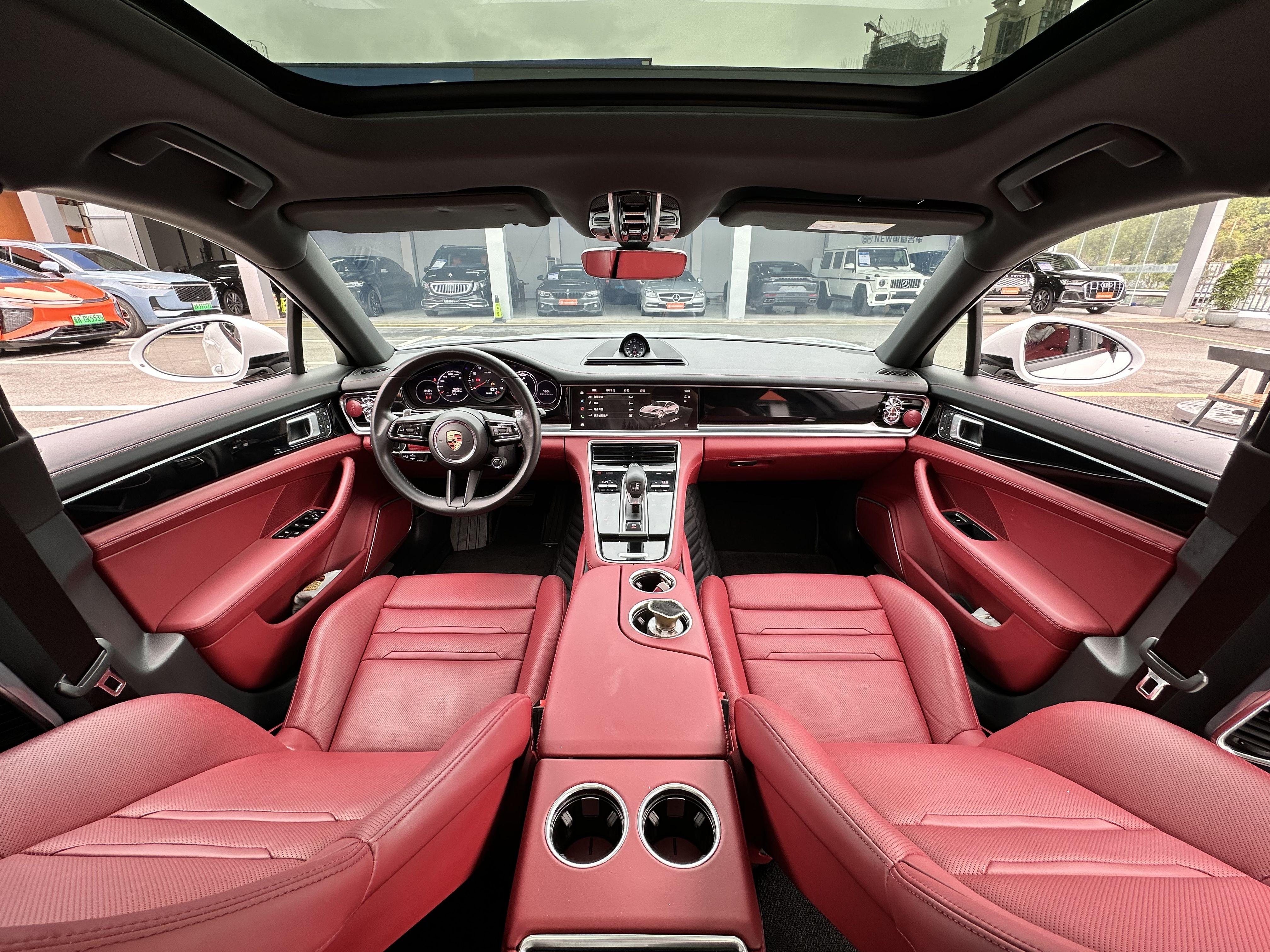 Porsche Panamera 2023 thumb 10