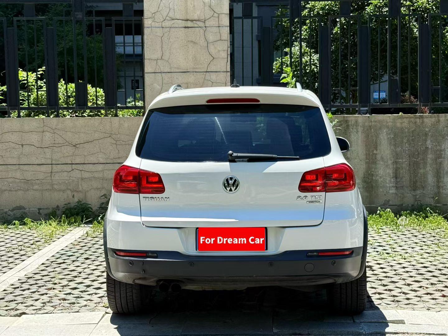 Volkswagen Tiguan 2014 thumb 2