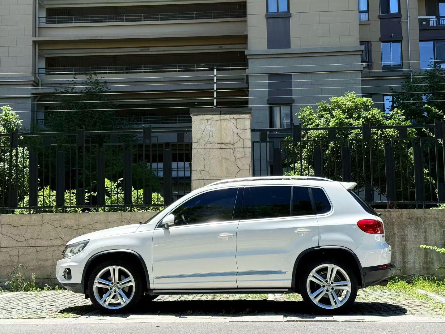 Volkswagen Tiguan 2014 thumb 10