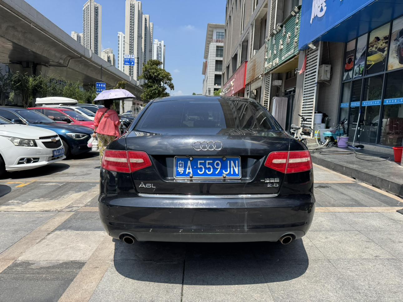 Audi A6 2010 thumb 4