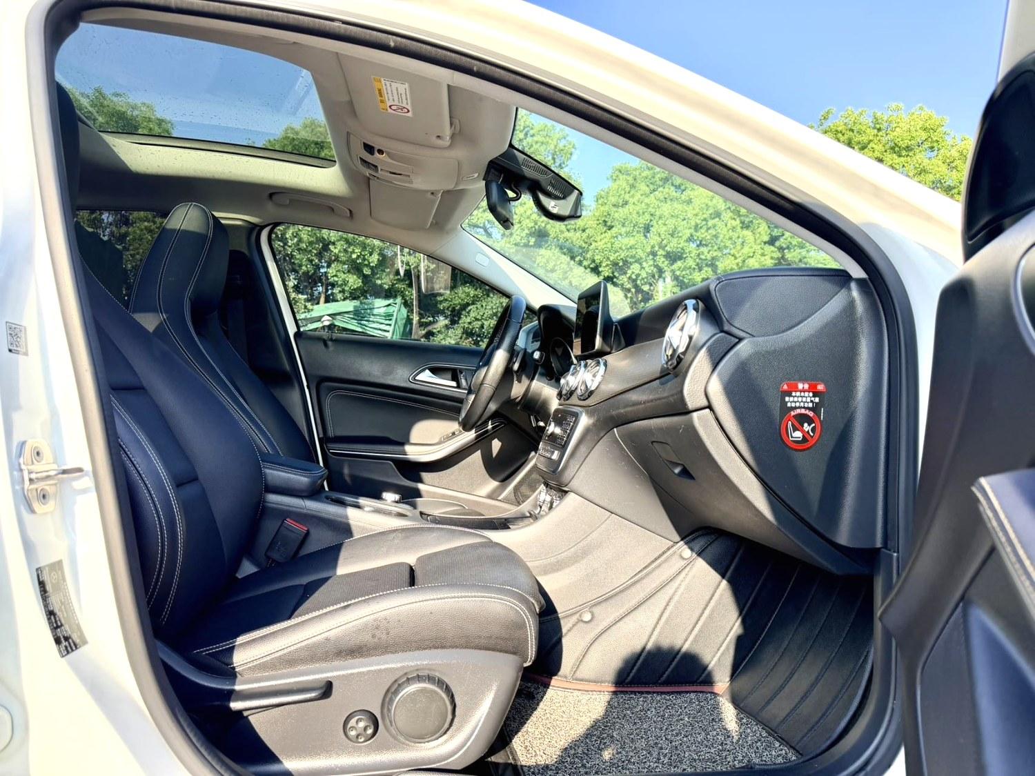 Mercedes-Benz GLA 2018 thumb 4