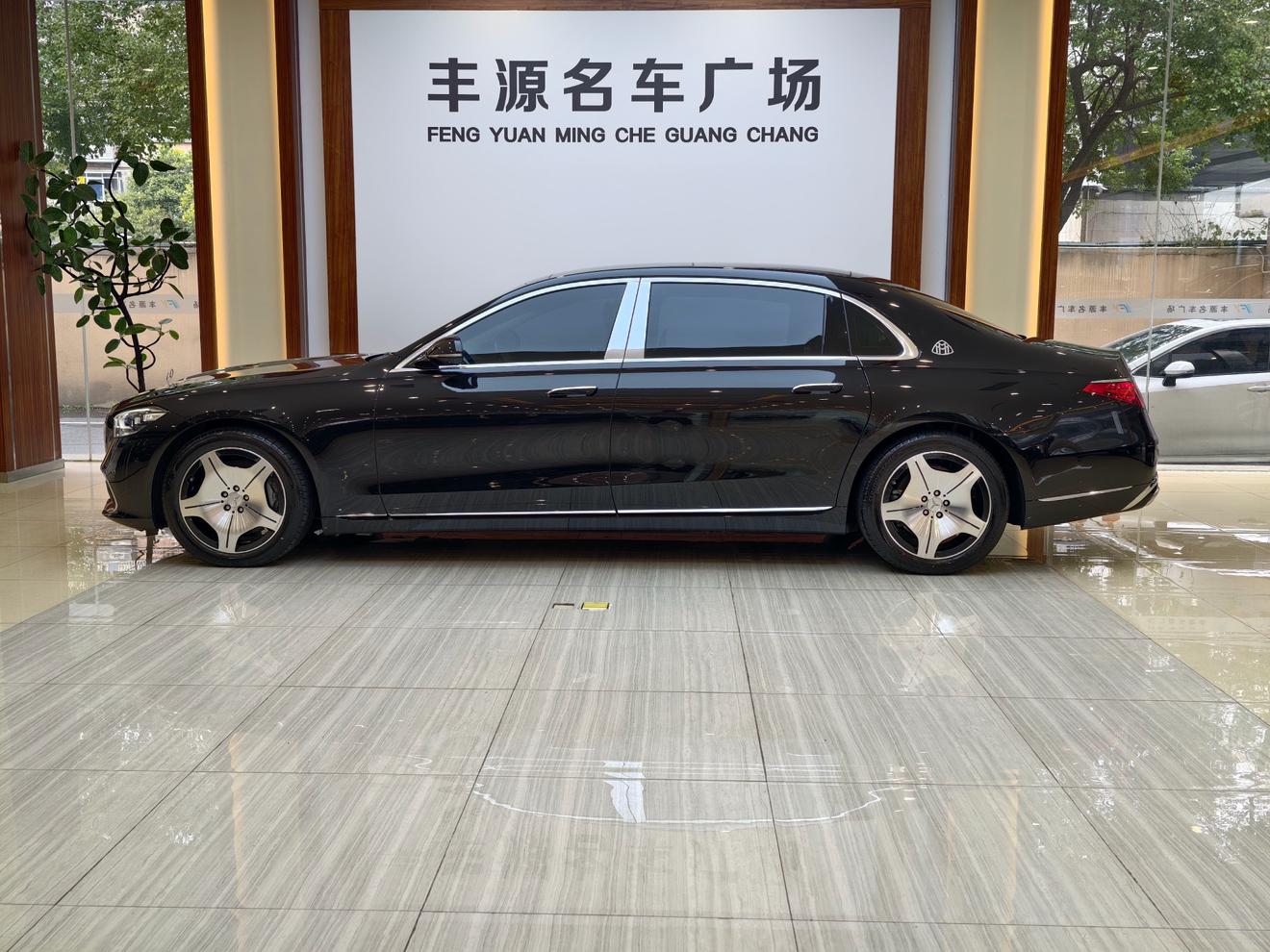 Mercedes-Benz S-Класс 2023 thumb 2