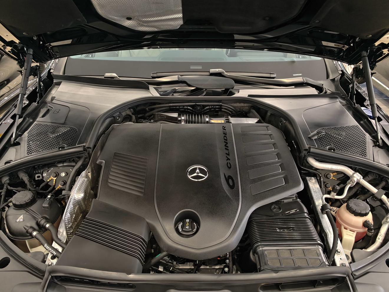 Mercedes-Benz S-Класс 2023 thumb 6