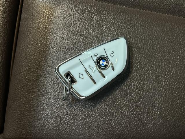 BMW X2 2021 thumb 9