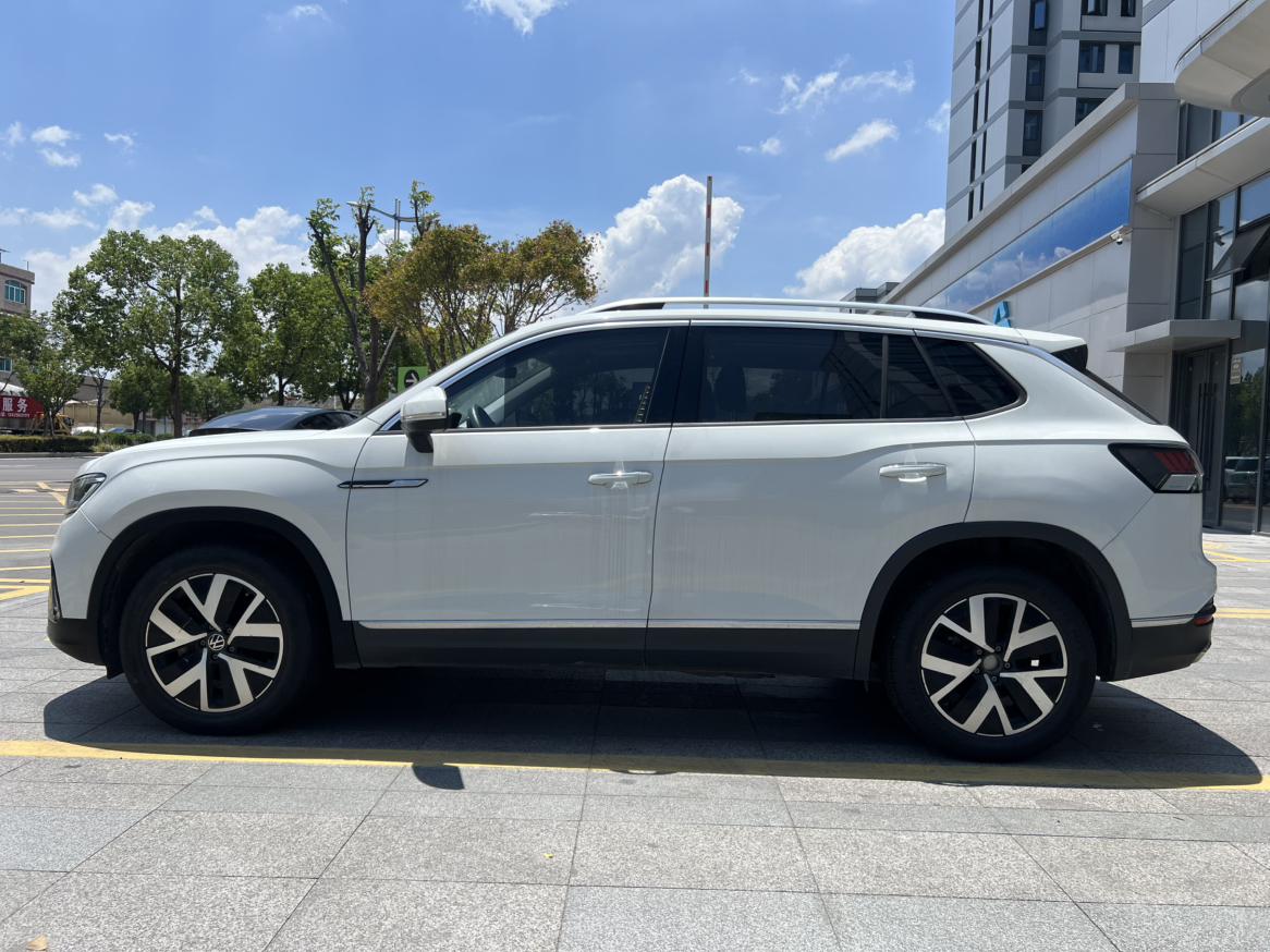Volkswagen Tayron 2023 thumb 2