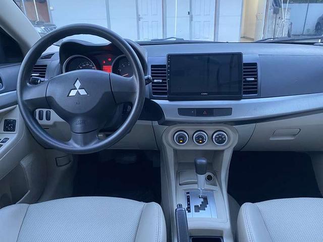 Mitsubishi Yi Shen 2010 thumb 9