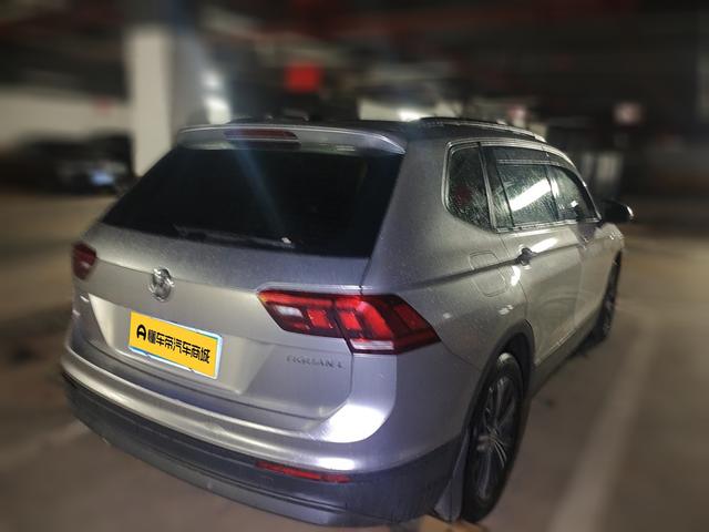 Volkswagen Tiguan 2020 thumb 2
