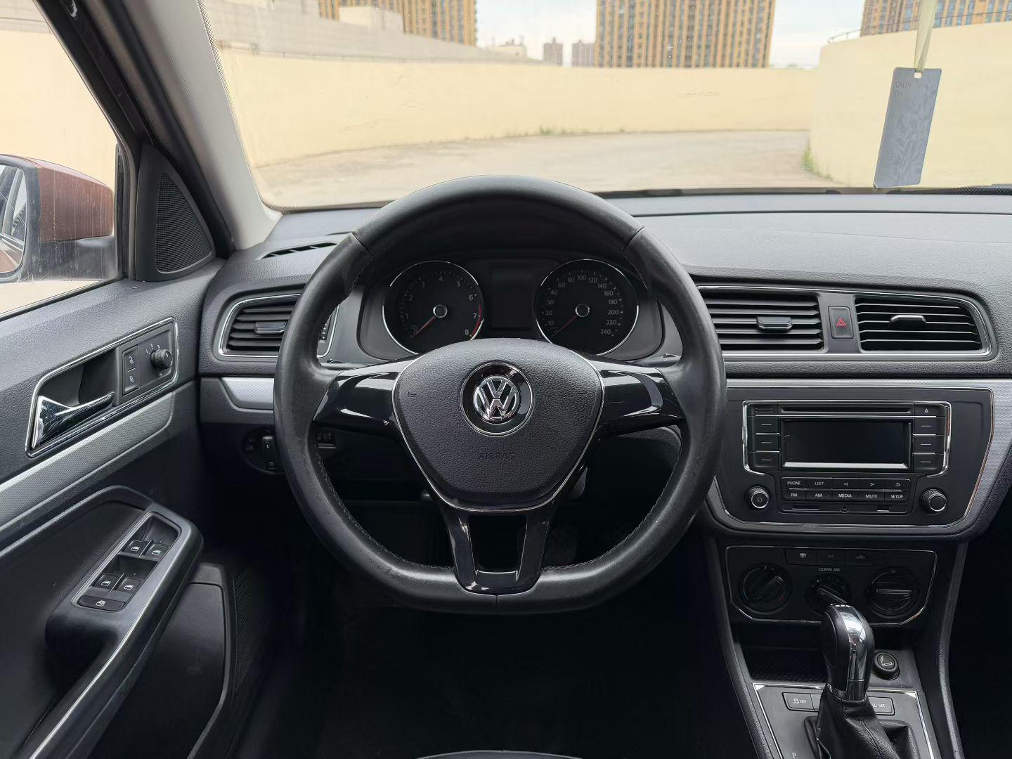 Volkswagen Lavida 2015 thumb 6