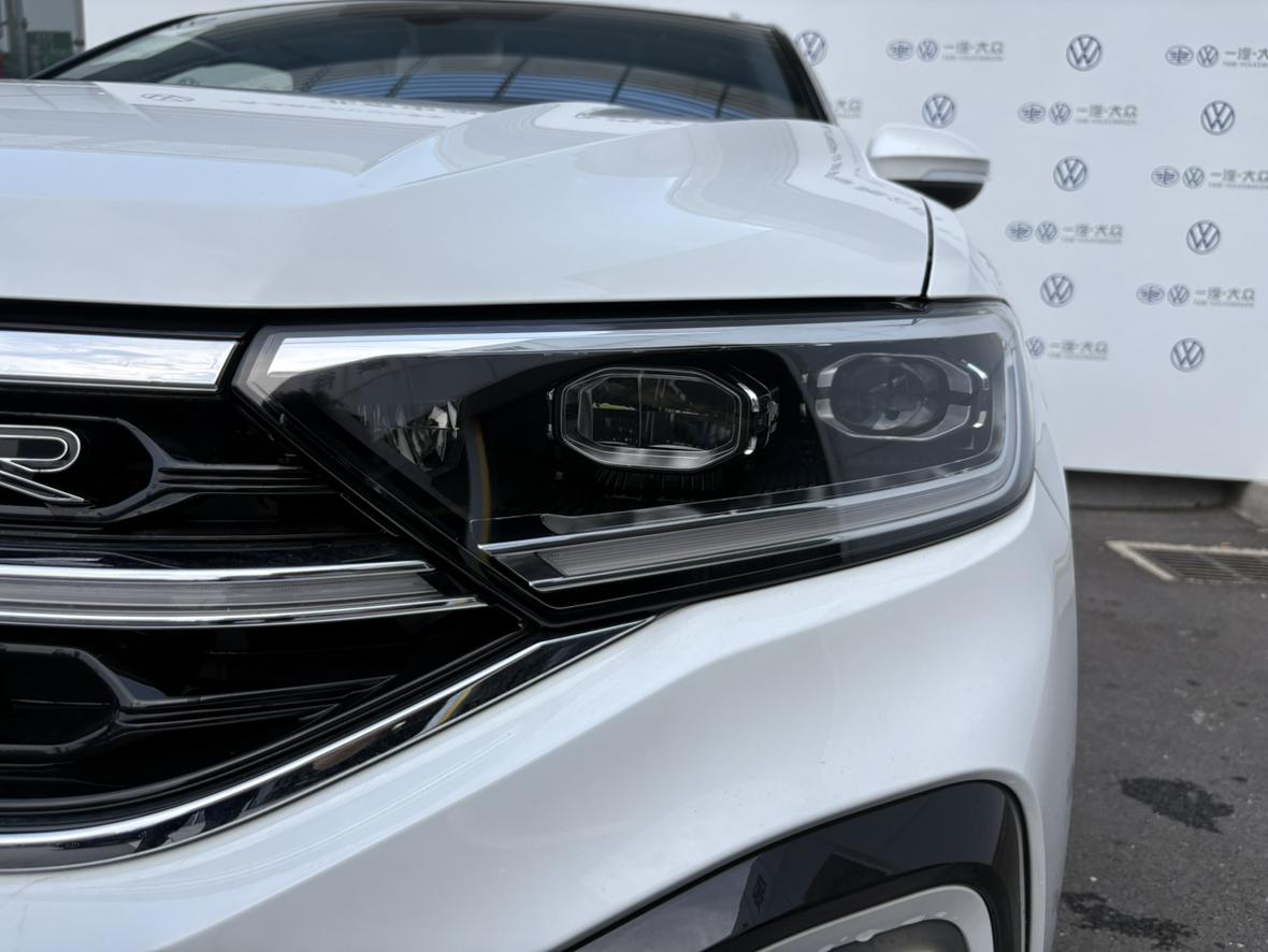 Volkswagen T-Roc 2025 thumb 4