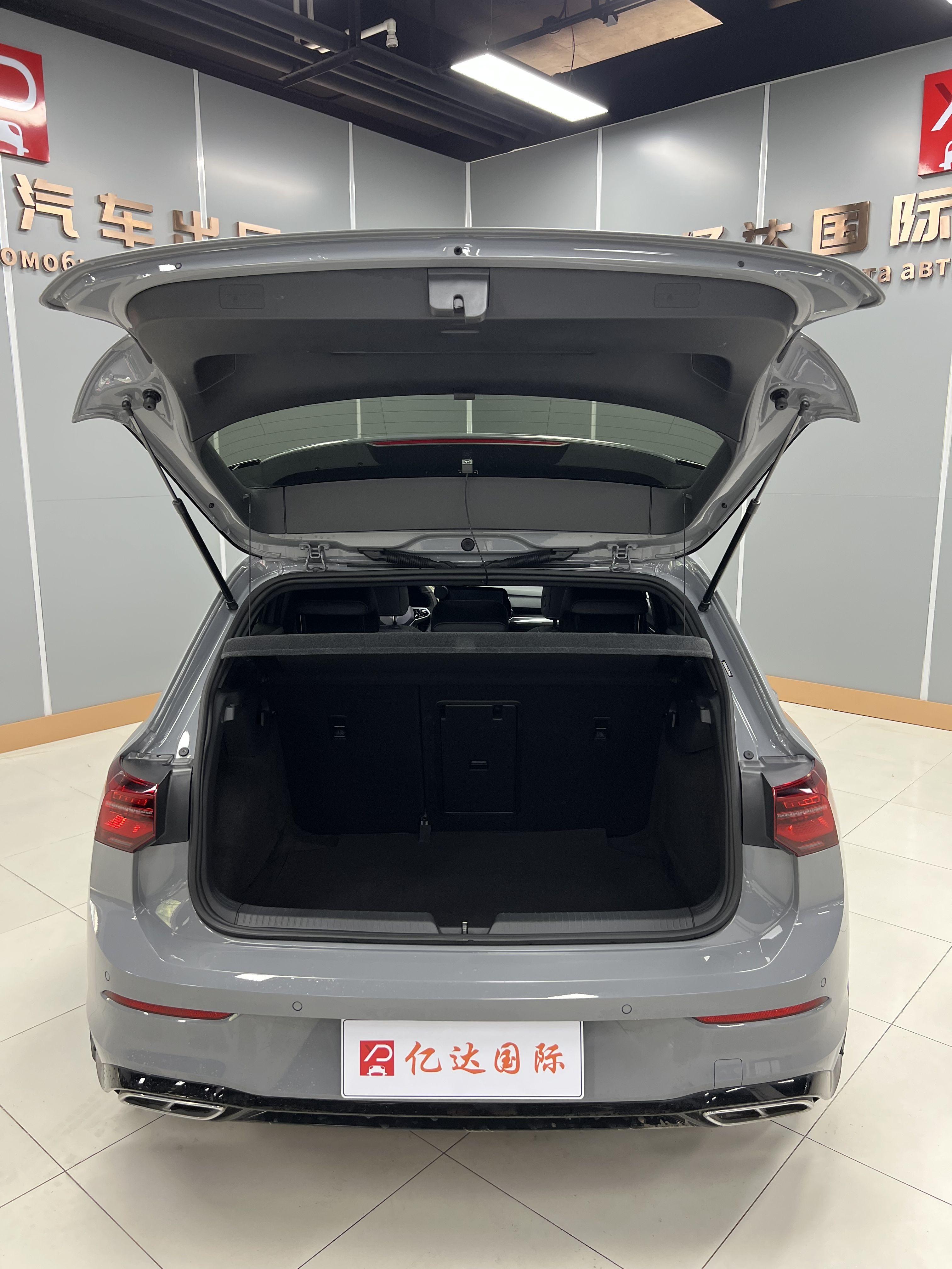Volkswagen Golf Sportsvan 2023 thumb 12