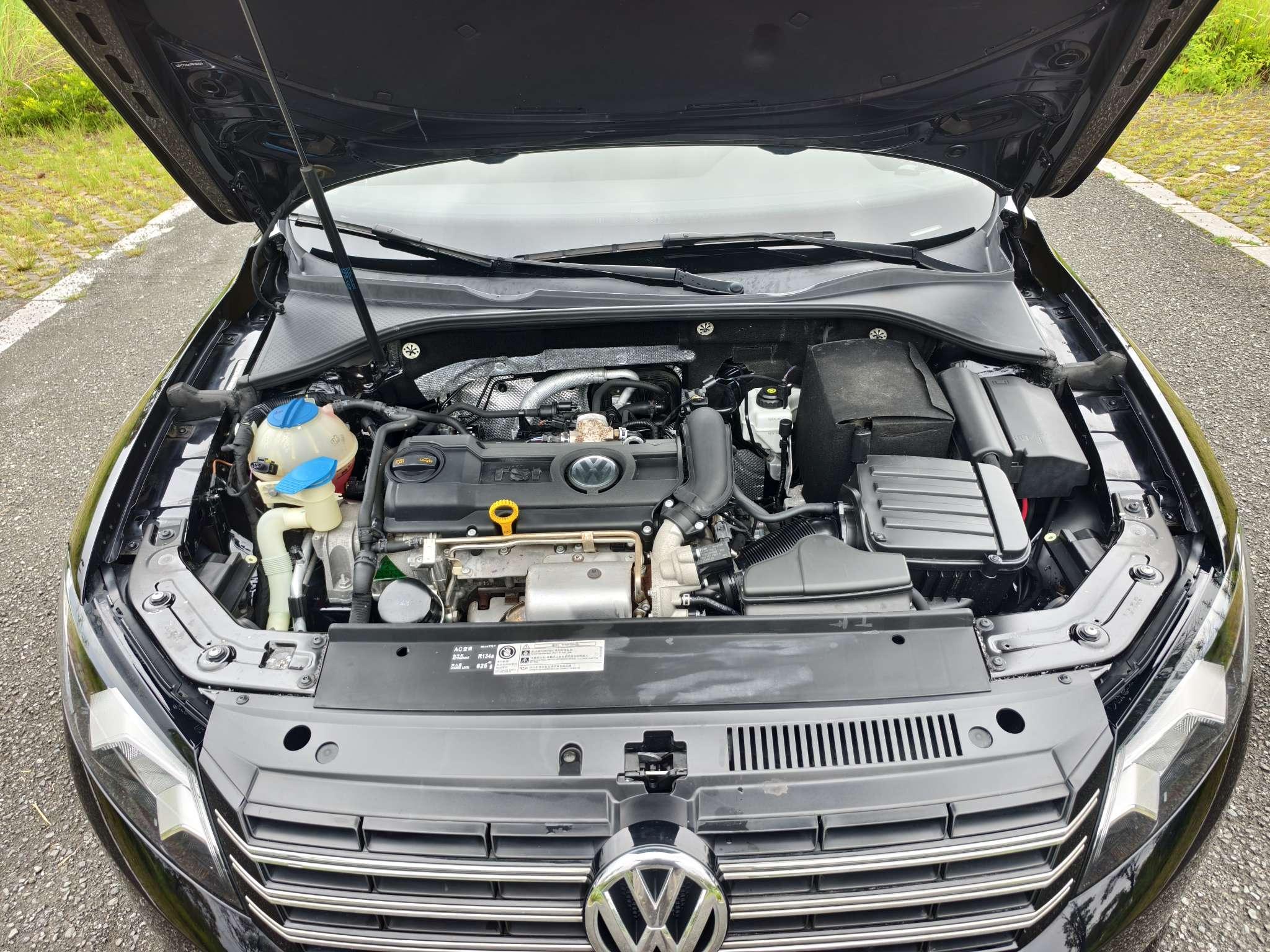 Volkswagen Passat (North America and China) 2015 thumb 5