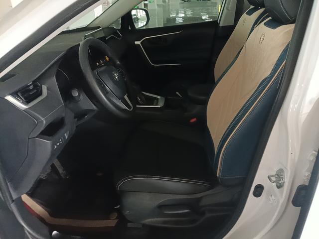 Toyota RAV4 2024 thumb 8