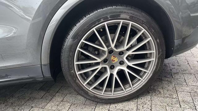Porsche Cayenne 2019 thumb 5