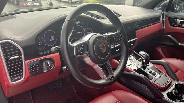 Porsche Cayenne 2019 thumb 7
