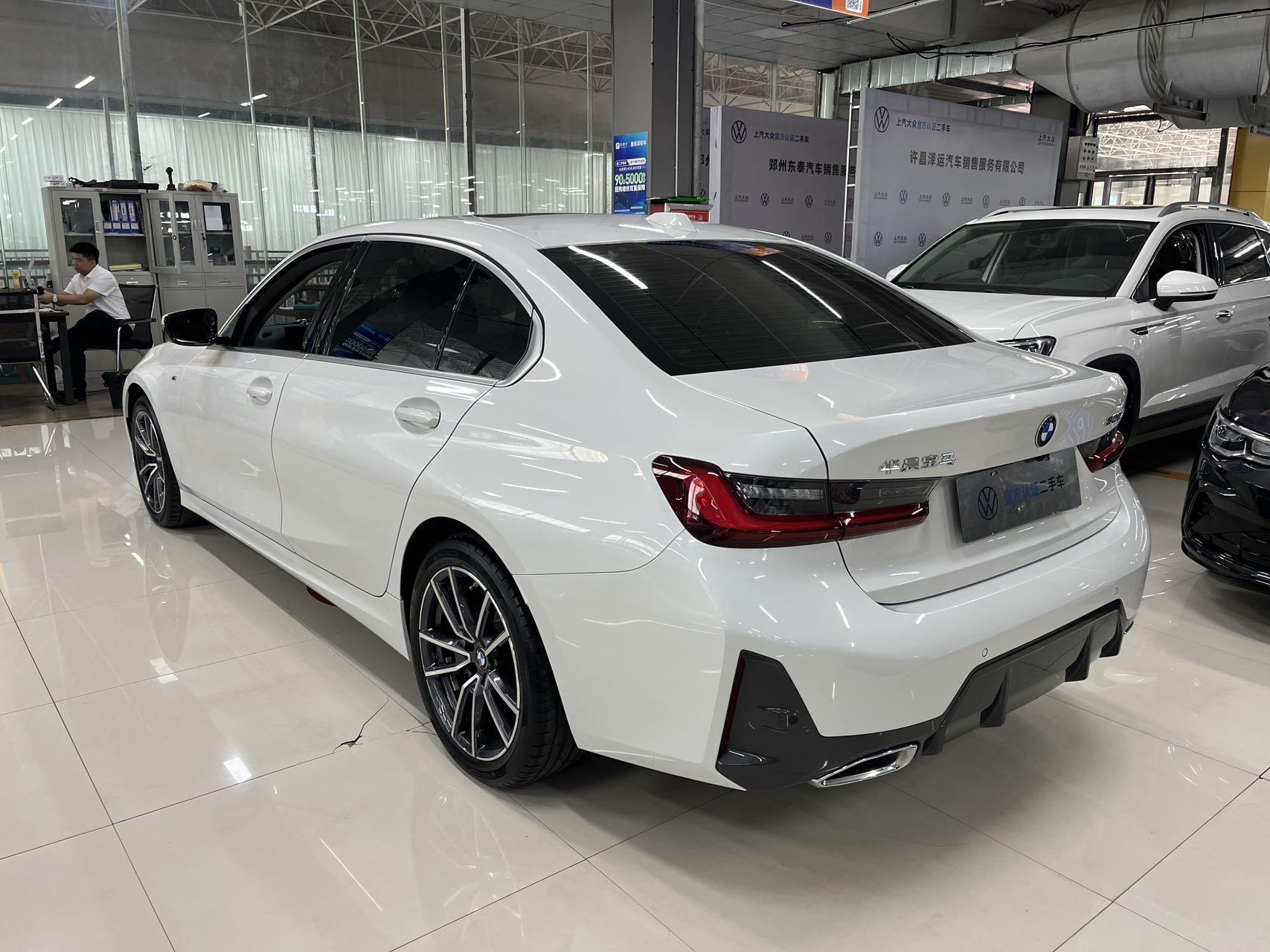 BMW 3 серии 2023 thumb 2