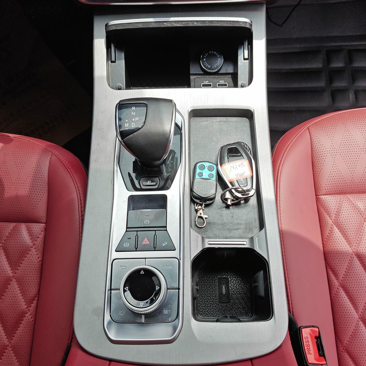 JETOUR X70 PLUS 2024 thumb 12