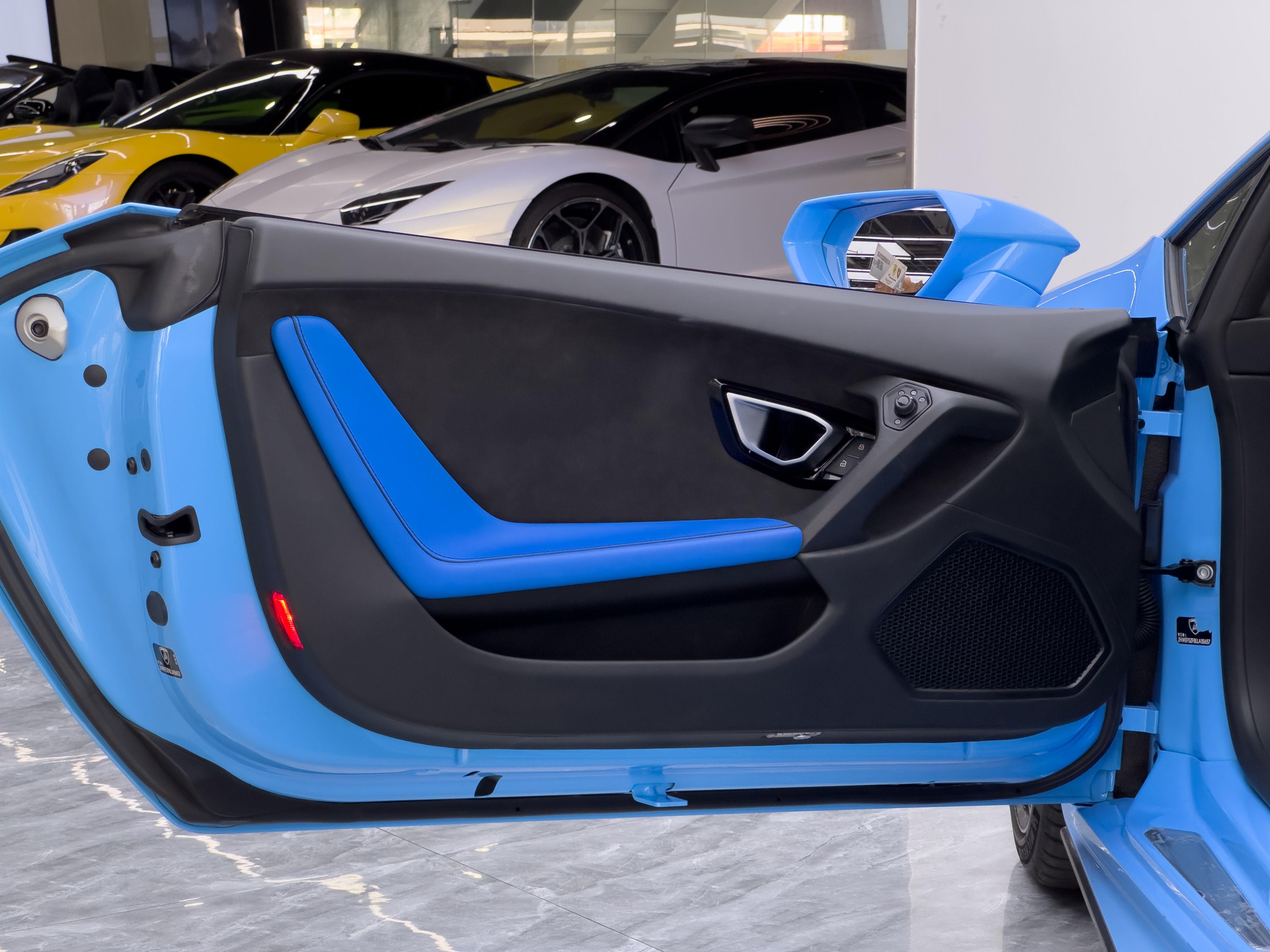 Lamborghini Huracán 2020 thumb 7