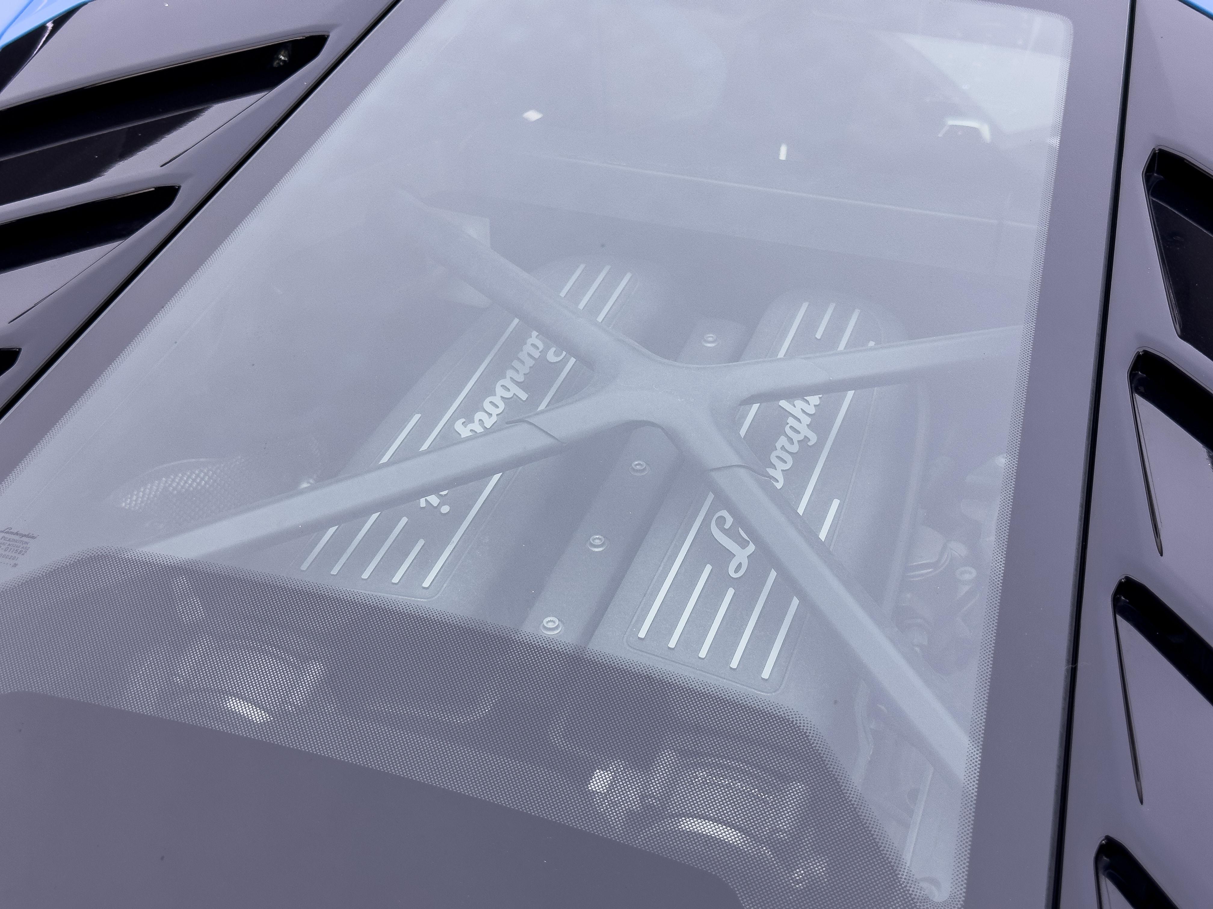 Lamborghini Huracán 2020 thumb 11