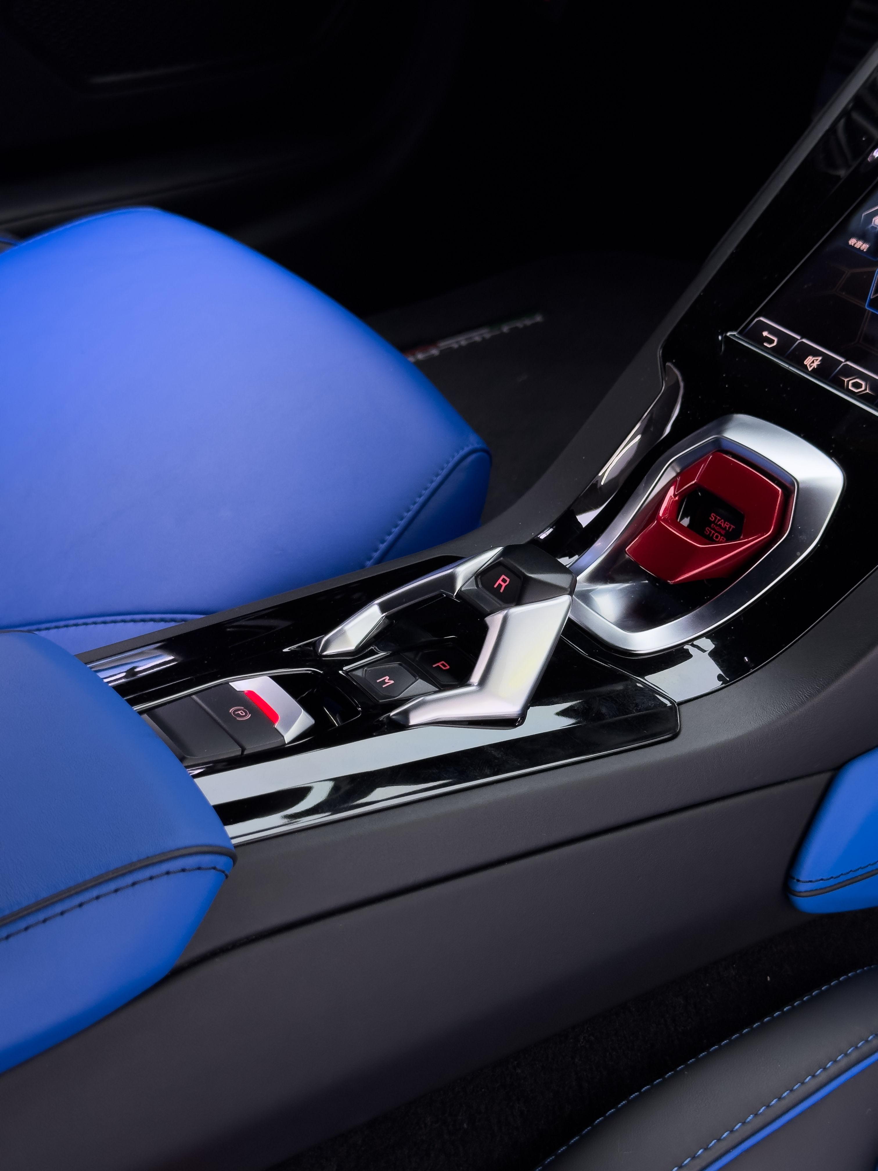 Lamborghini Huracán 2020 thumb 12