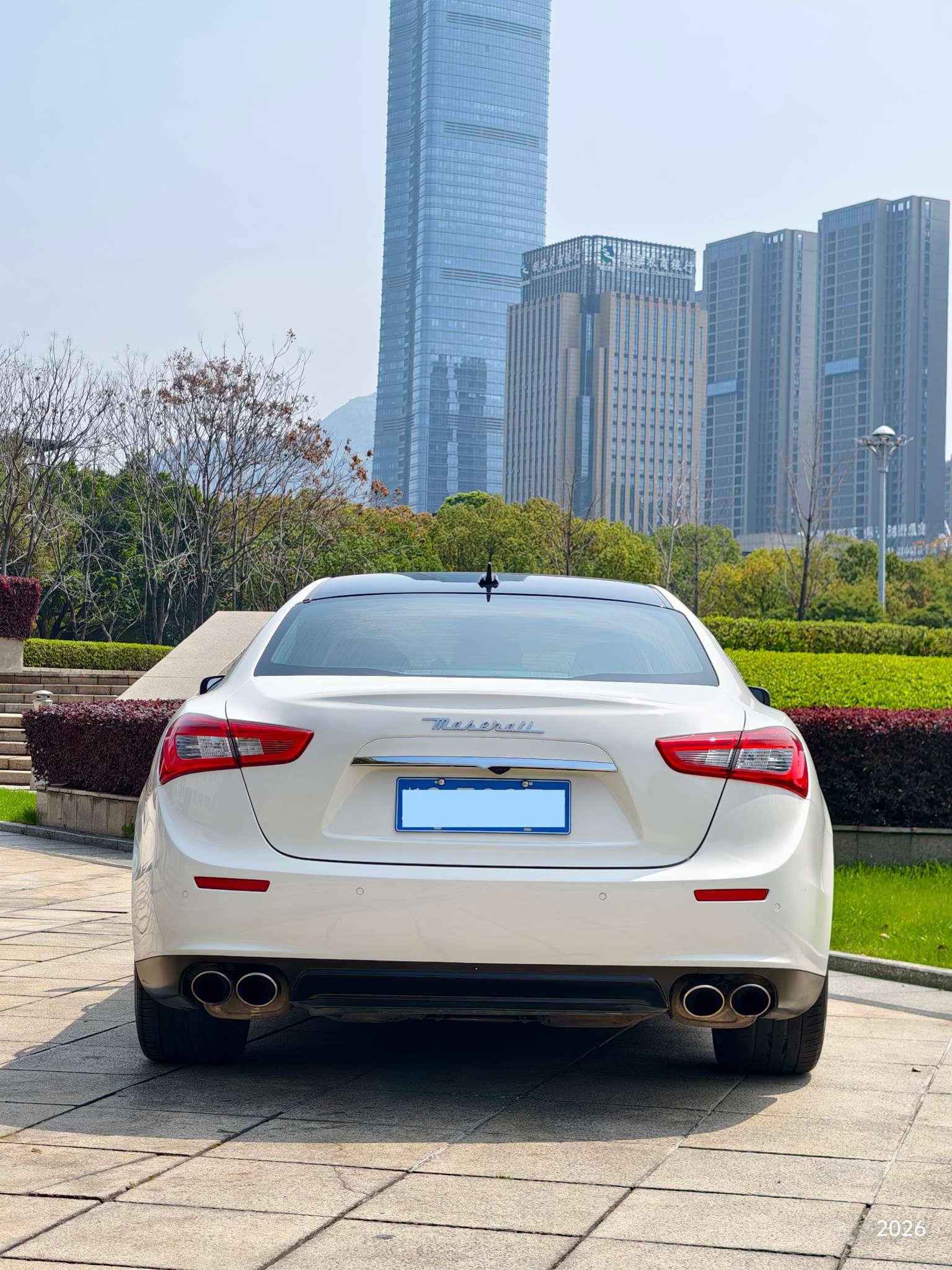 Maserati Ghibli 2014 thumb 3