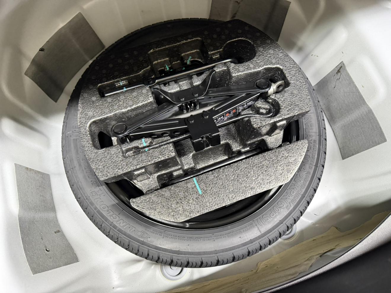 Geely Binrui 2020 thumb 5