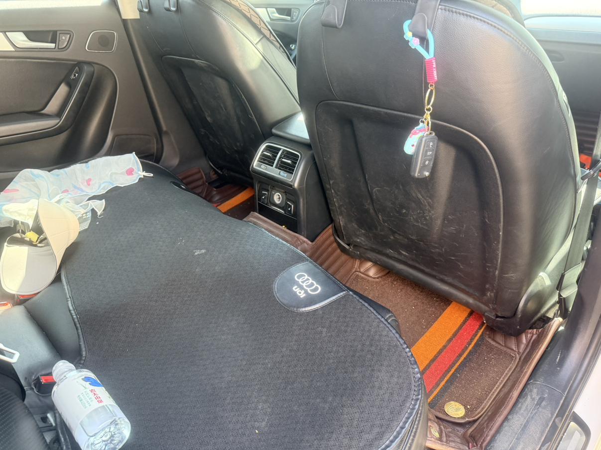 Audi A4 2016 thumb 3