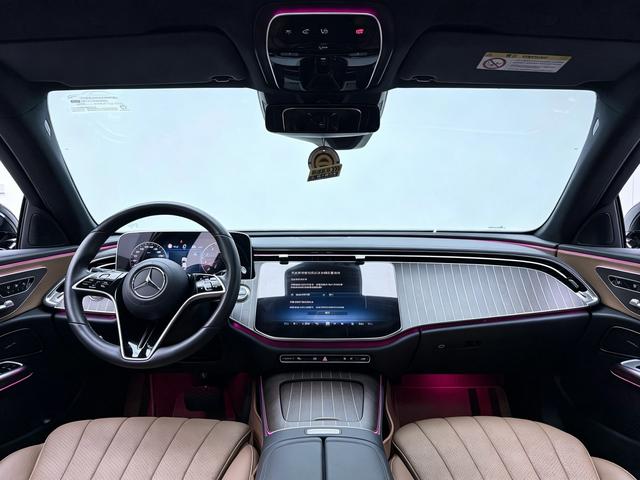 Mercedes-Benz E-Класс 2024 thumb 12