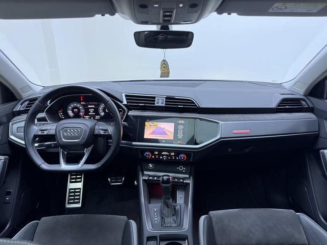 Audi Q3 2021 thumb 12