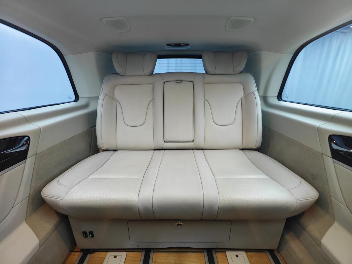 Mercedes-Benz V-Класс 2018 thumb 9