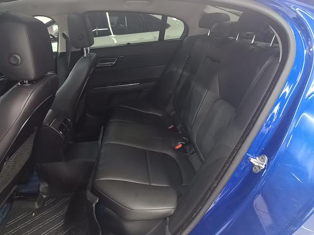 Jaguar XEL 2019 thumb 9