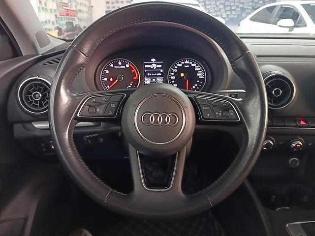 Audi A3 2020 thumb 6