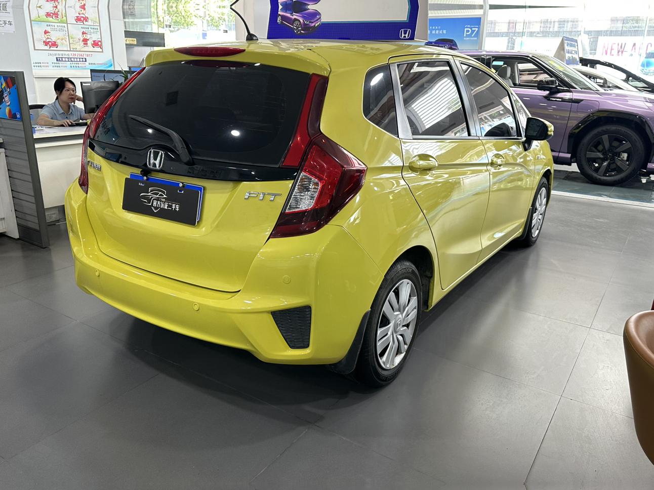Honda Fit Shuttle 2016 thumb 4