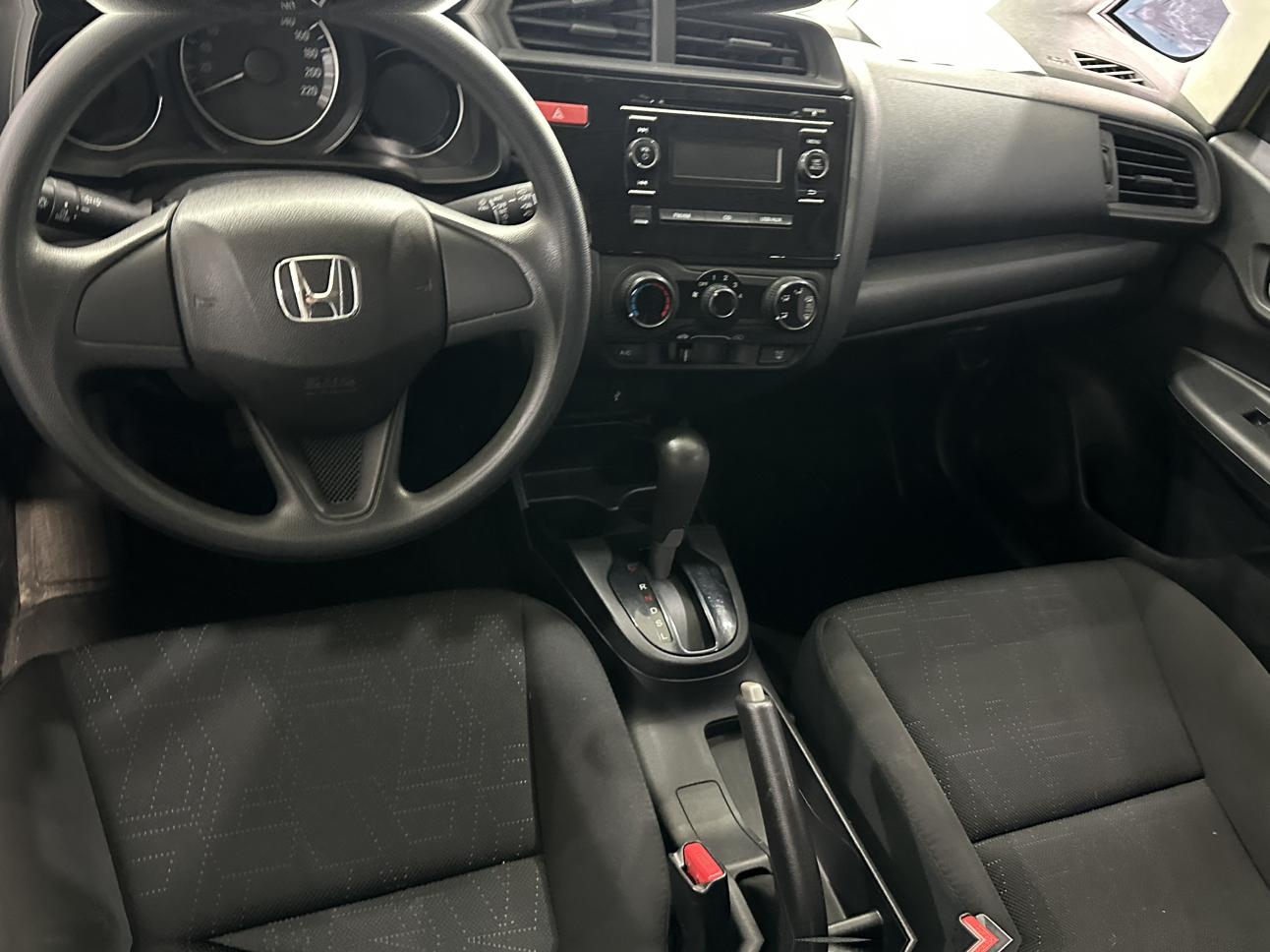 Honda Fit Shuttle 2016 thumb 6