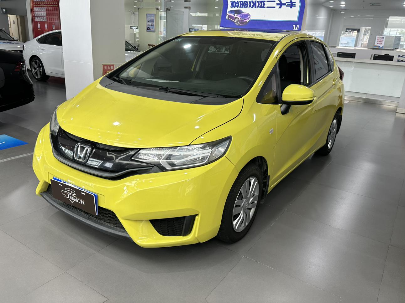 Honda Fit Shuttle 2016 thumb 10