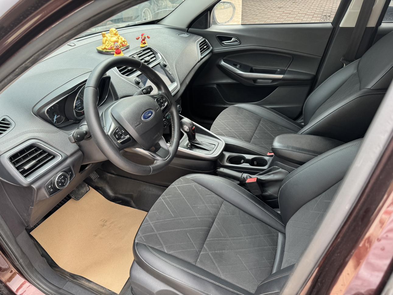 Ford Focus 2019 thumb 6