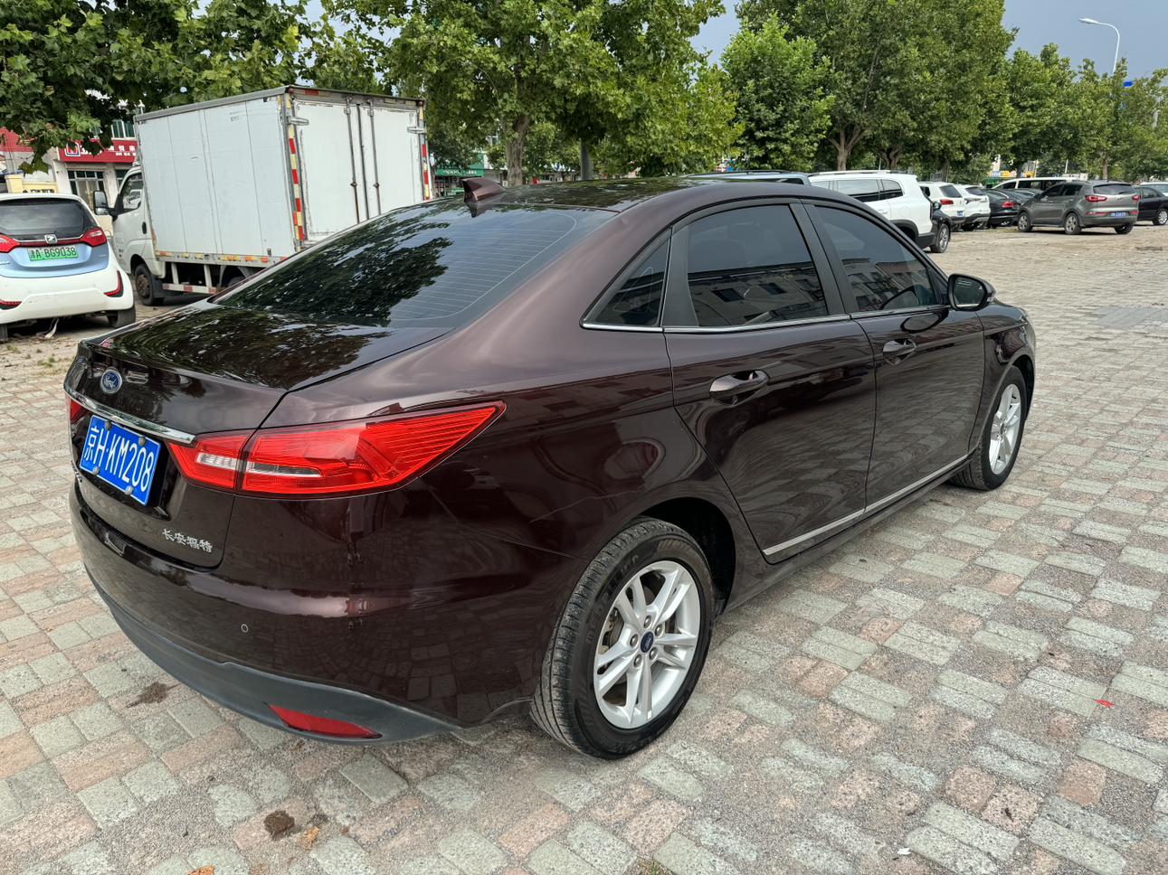 Ford Focus 2019 thumb 12