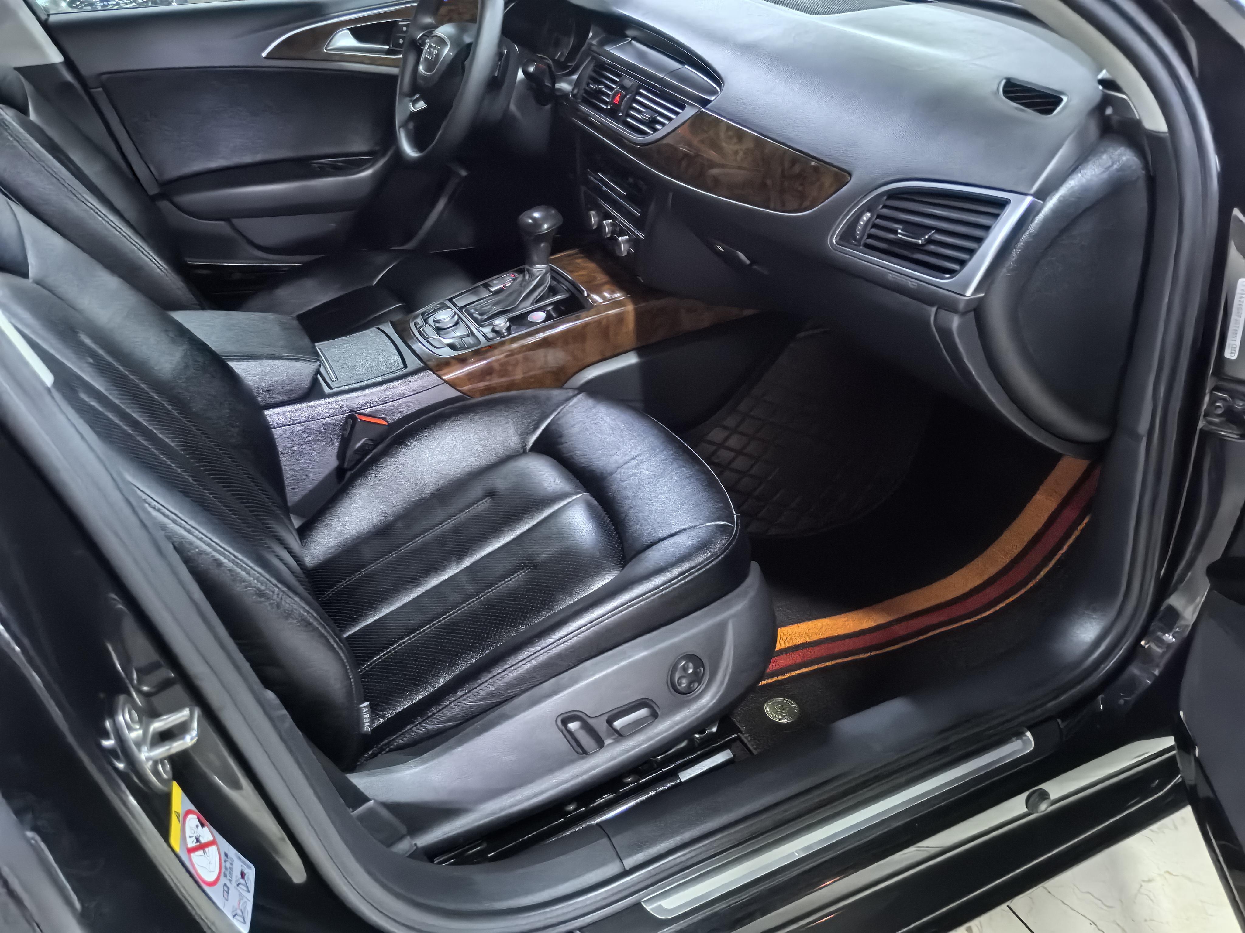 Audi A6 2015 thumb 5