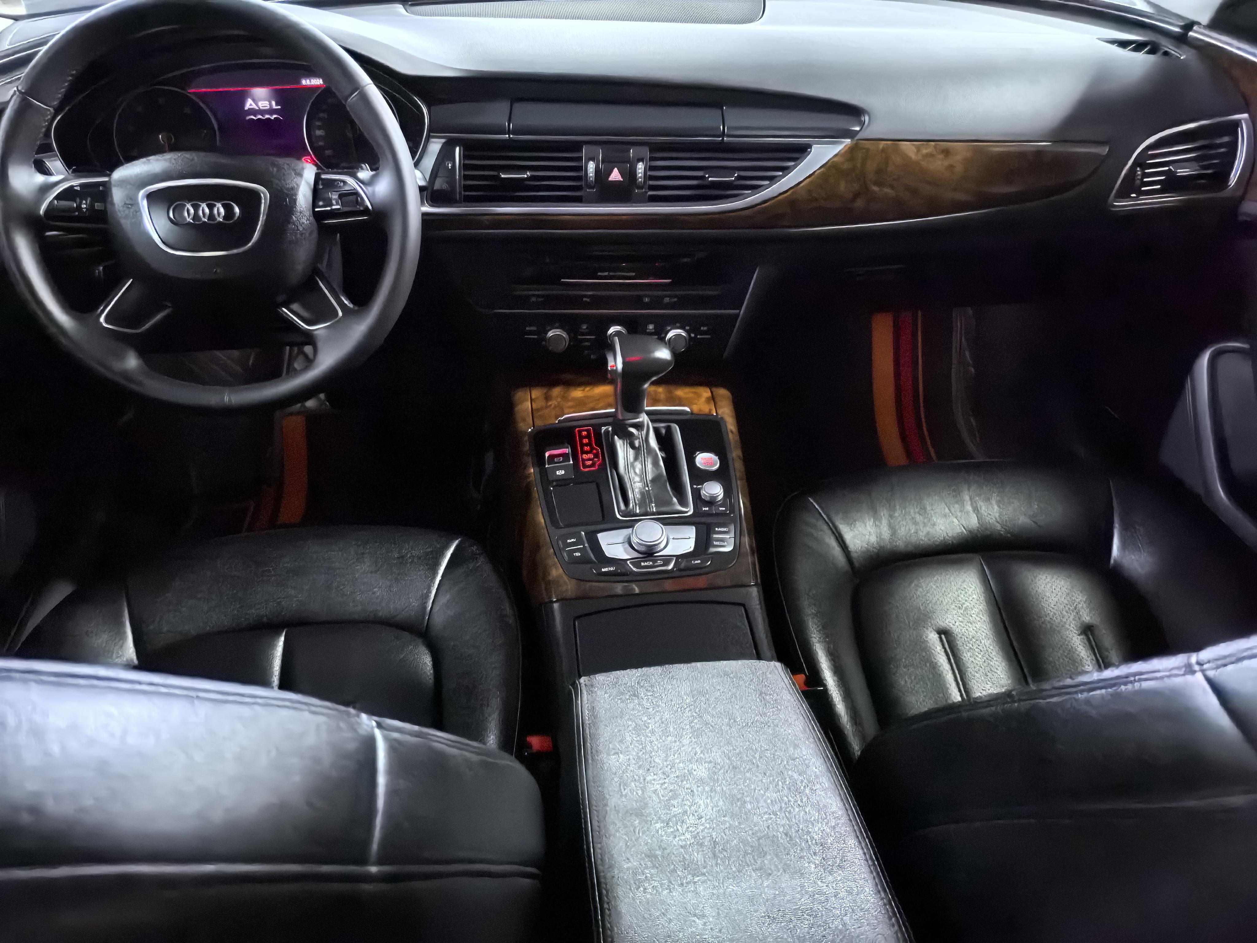 Audi A6 2015 thumb 8