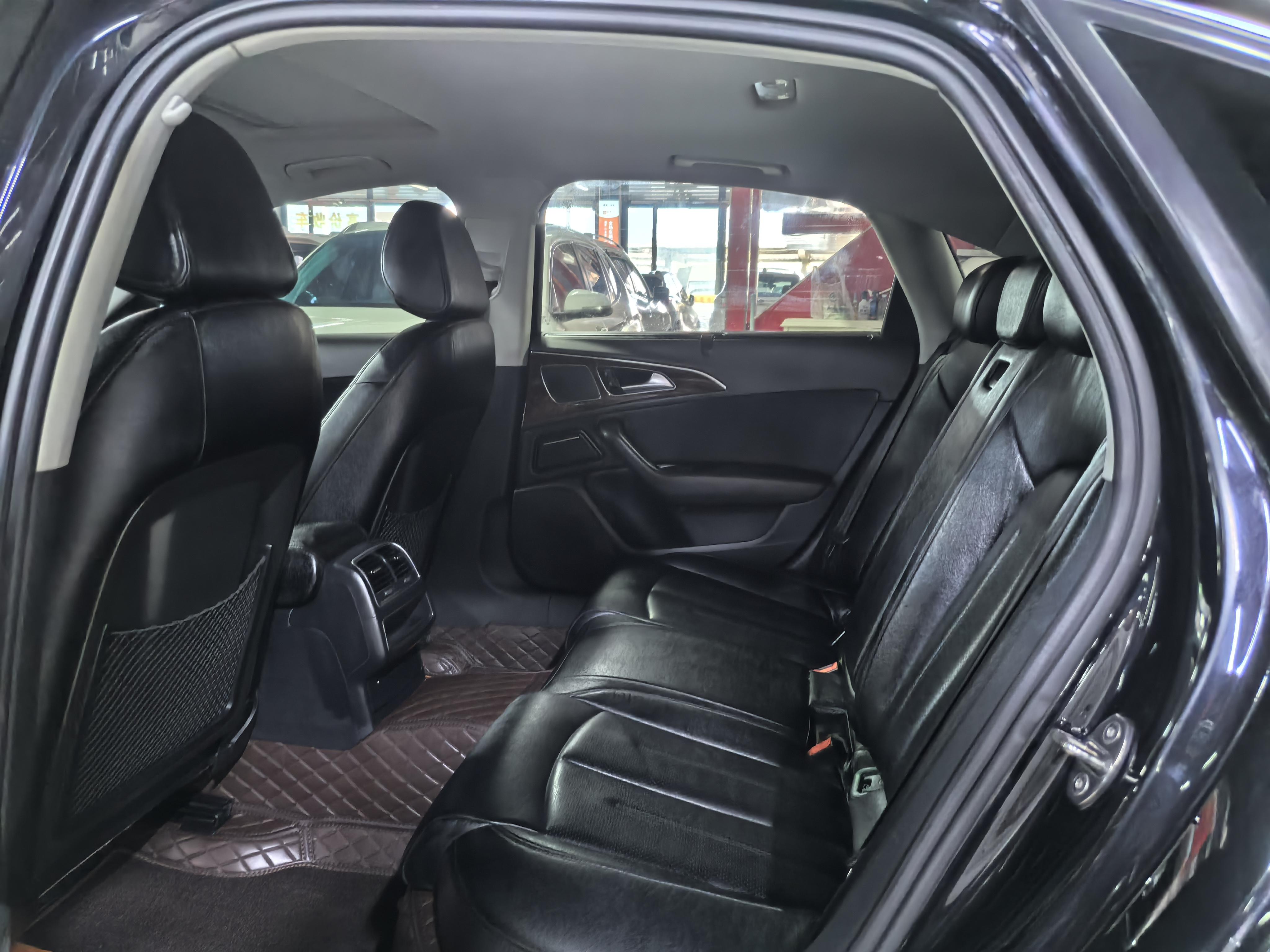 Audi A6 2015 thumb 10